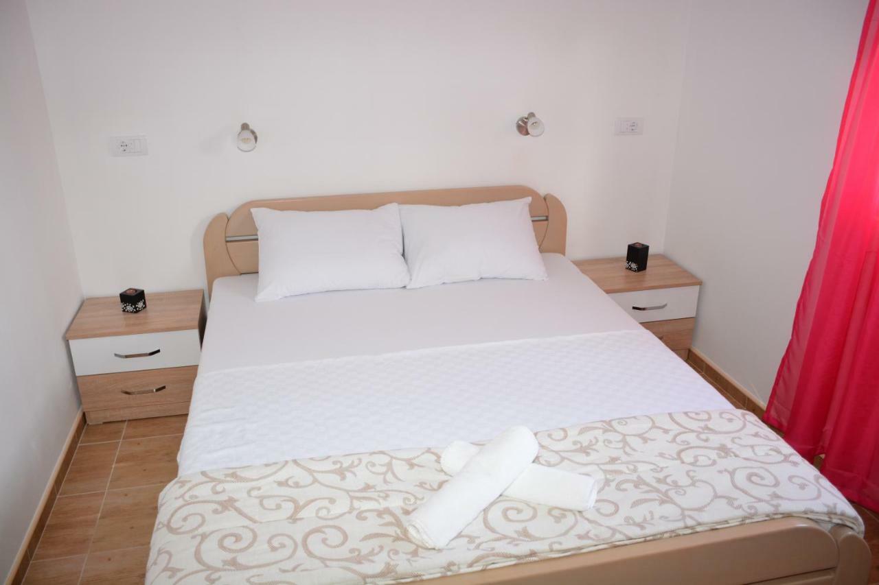 Apartmani Gaga Tivat Zewnętrze zdjęcie