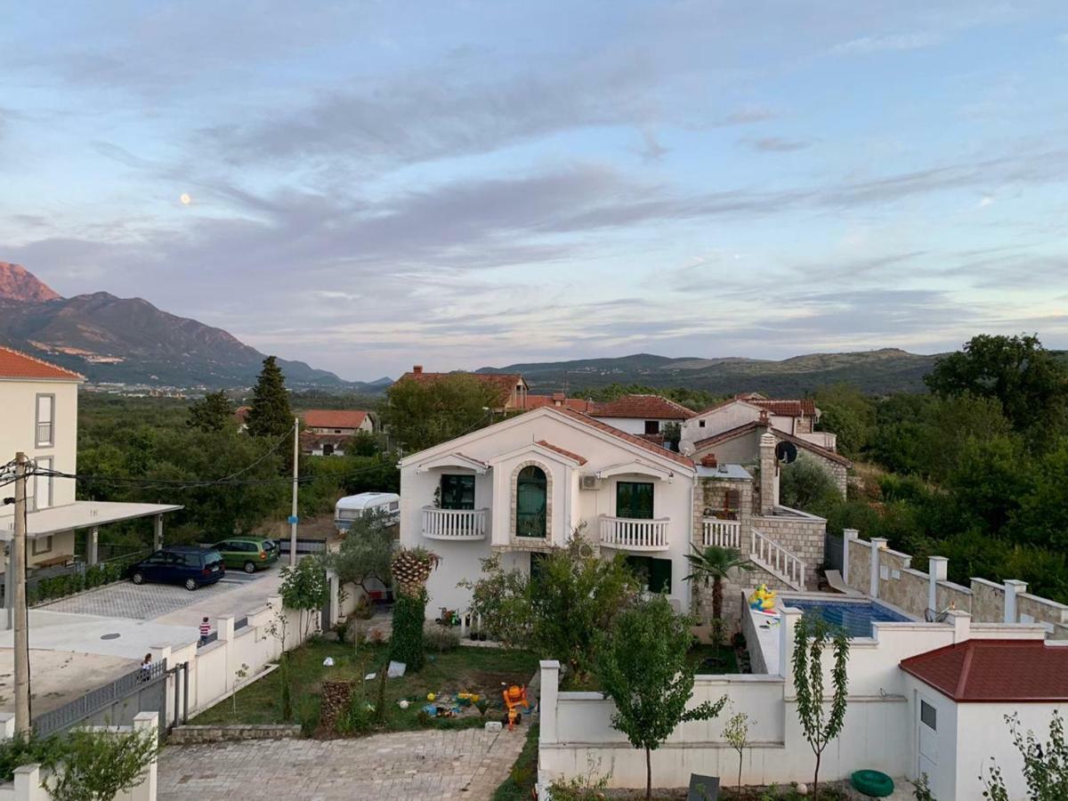 Apartmani Gaga Tivat Zewnętrze zdjęcie