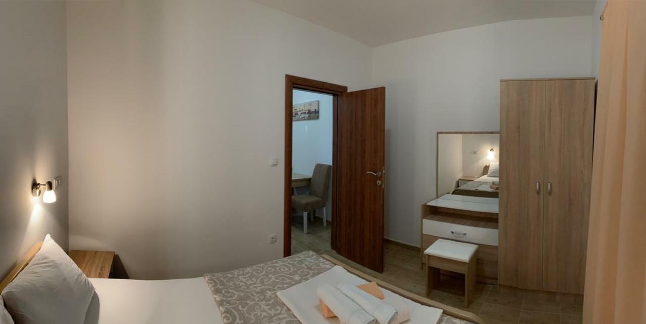 Apartmani Gaga Tivat Zewnętrze zdjęcie